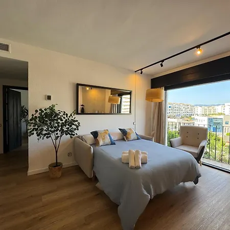 Modern And Cosy In The Heart Of Puerto Banus Apartamento