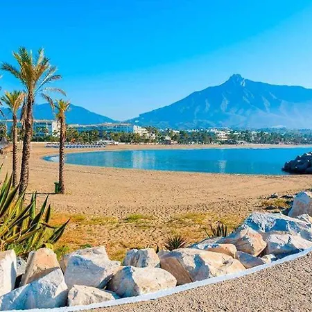 Modern And Cosy In The Heart Of Puerto Banus Lägenhet Marbella