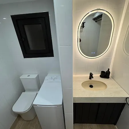 Modern And Cosy In The Heart Of Puerto Banus Lägenhet