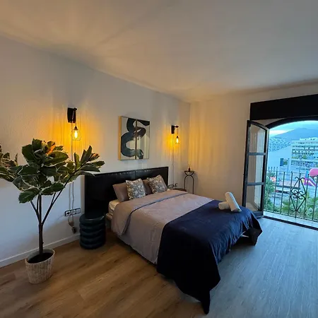 Modern And Cosy In The Heart Of Puerto Banus *