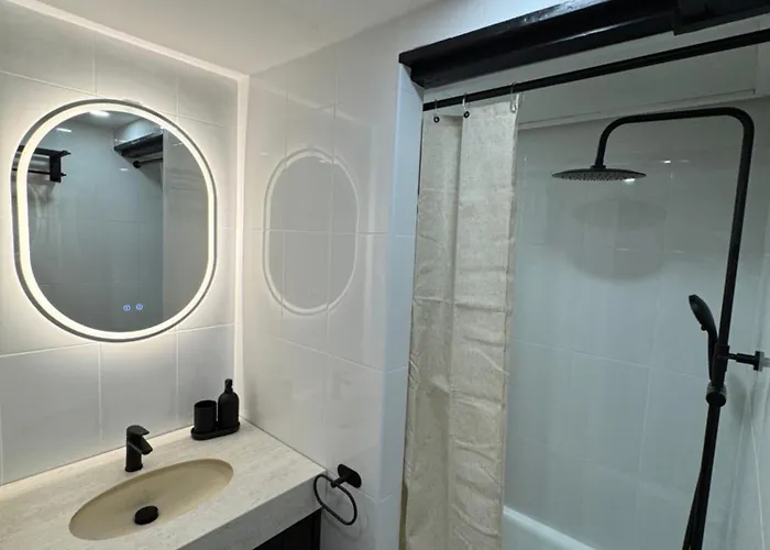 Modern And Cosy In The Heart Of Puerto Banus Marbella