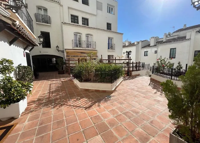Apartment Modern And Cosy In The Heart Of Puerto Banus