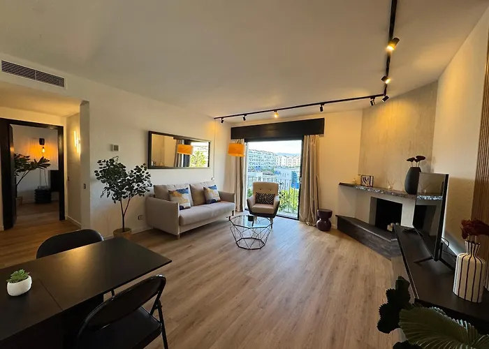 Modern And Cosy In The Heart Of Puerto Banus