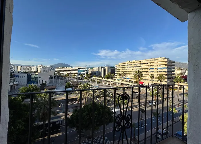 Modern And Cosy In The Heart Of Puerto Banus *