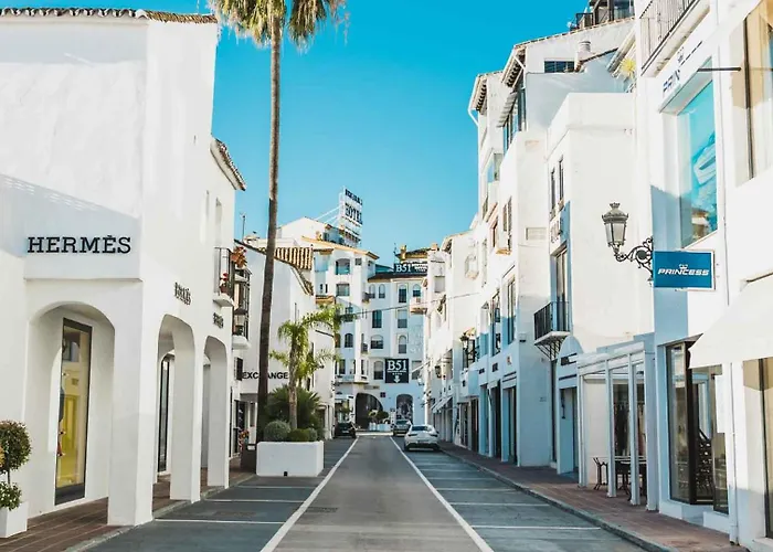 Modern And Cosy In The Heart Of Puerto Banus * Marbella