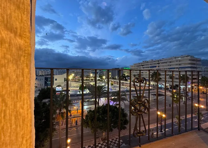 Modern And Cosy In The Heart Of Puerto Banus Appartamento Marbella