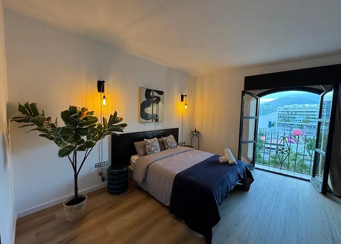 Modern And Cosy In The Heart Of Puerto Banus *